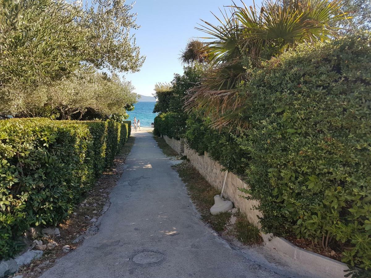 Apartman Roko Petrcane Exterior foto